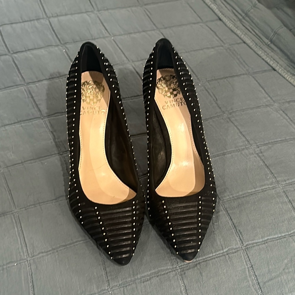 Vince Camuto | Black Heels / Pumps | Size 9
